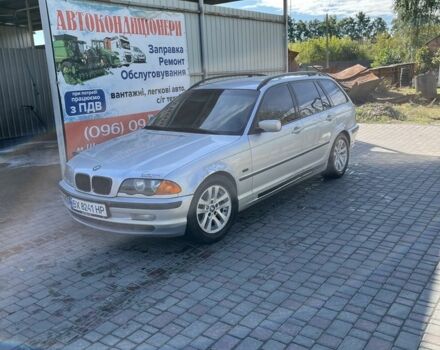 Серый БМВ 3 Серия, объемом двигателя 2 л и пробегом 300 тыс. км за 3499 $, фото 2 на Automoto.ua