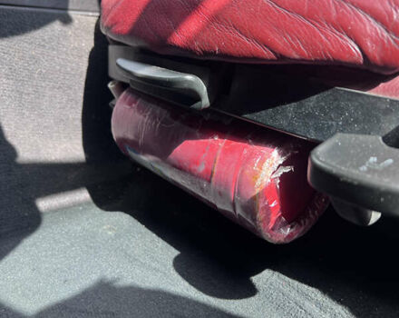 Серый БМВ 3 Серия, объемом двигателя 2.9 л и пробегом 401 тыс. км за 9500 $, фото 32 на Automoto.ua