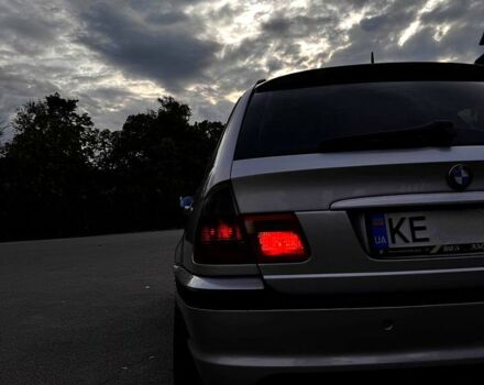 Серый БМВ 3 Серия, объемом двигателя 2 л и пробегом 300 тыс. км за 5010 $, фото 1 на Automoto.ua