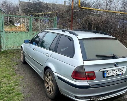 Серый БМВ 3 Серия, объемом двигателя 2 л и пробегом 401 тыс. км за 3500 $, фото 1 на Automoto.ua