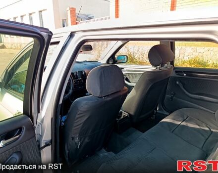 Сірий БМВ 3 Серія, об'ємом двигуна 2 л та пробігом 200 тис. км за 2850 $, фото 10 на Automoto.ua