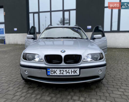 Серый БМВ 3 Серия, объемом двигателя 2 л и пробегом 333 тыс. км за 4199 $, фото 1 на Automoto.ua