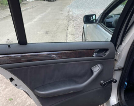 Серый БМВ 3 Серия, объемом двигателя 2 л и пробегом 307 тыс. км за 3900 $, фото 9 на Automoto.ua