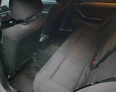 Серый БМВ 3 Серия, объемом двигателя 2 л и пробегом 445 тыс. км за 4999 $, фото 10 на Automoto.ua