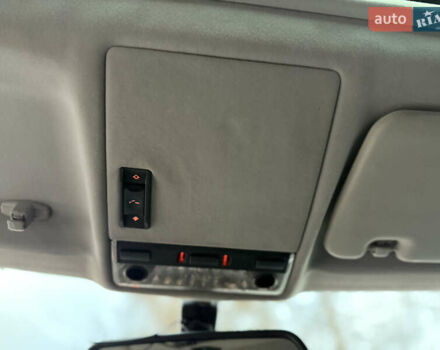 Серый БМВ 3 Серия, объемом двигателя 2 л и пробегом 330 тыс. км за 4000 $, фото 23 на Automoto.ua