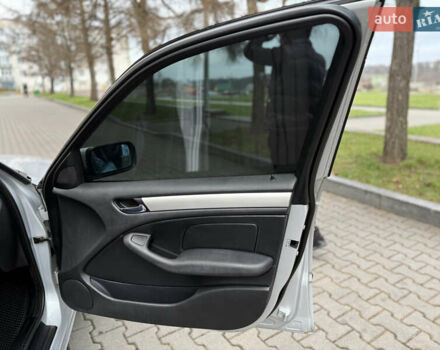 Серый БМВ 3 Серия, объемом двигателя 2 л и пробегом 330 тыс. км за 4000 $, фото 28 на Automoto.ua