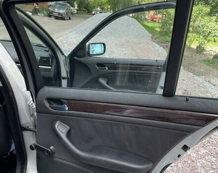Серый БМВ 3 Серия, объемом двигателя 2 л и пробегом 307 тыс. км за 3900 $, фото 11 на Automoto.ua
