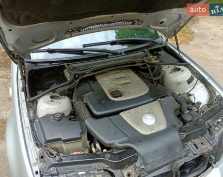 Сірий БМВ 3 Серія, об'ємом двигуна 2 л та пробігом 325 тис. км за 4450 $, фото 21 на Automoto.ua