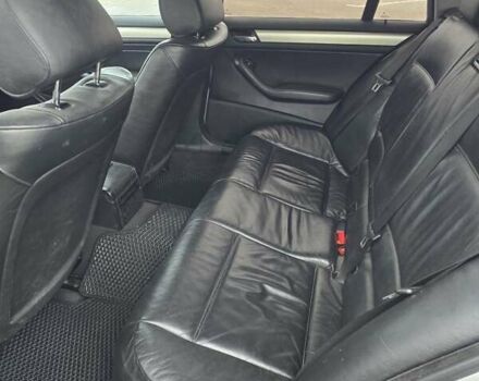 Серый БМВ 3 Серия, объемом двигателя 2 л и пробегом 300 тыс. км за 3650 $, фото 6 на Automoto.ua