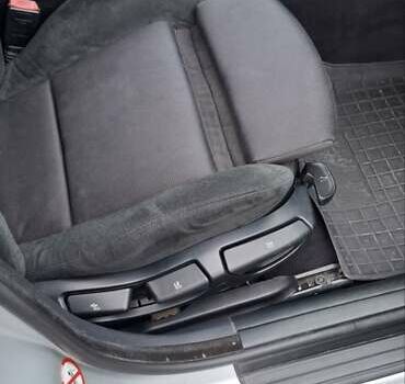 Серый БМВ 3 Серия, объемом двигателя 1.8 л и пробегом 230 тыс. км за 4300 $, фото 17 на Automoto.ua