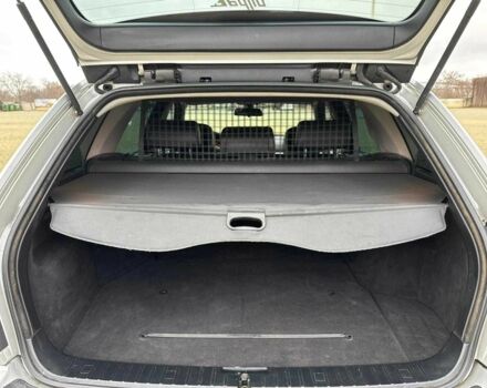 Серый БМВ 3 Серия, объемом двигателя 2.9 л и пробегом 278 тыс. км за 5950 $, фото 22 на Automoto.ua