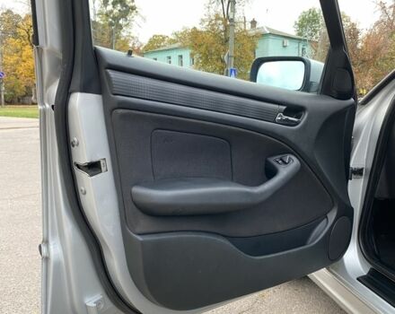 Сірий БМВ 3 Серія, об'ємом двигуна 2 л та пробігом 400 тис. км за 3500 $, фото 13 на Automoto.ua