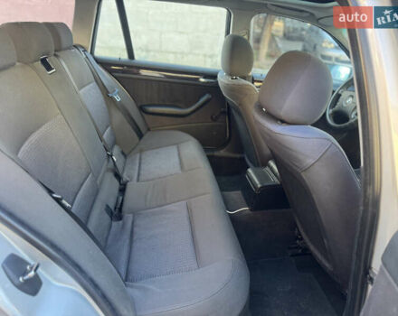 Серый БМВ 3 Серия, объемом двигателя 2 л и пробегом 320 тыс. км за 4290 $, фото 15 на Automoto.ua