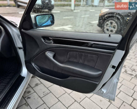 Сірий БМВ 3 Серія, об'ємом двигуна 2 л та пробігом 252 тис. км за 4550 $, фото 26 на Automoto.ua