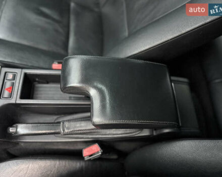 Серый БМВ 3 Серия, объемом двигателя 2 л и пробегом 330 тыс. км за 4000 $, фото 24 на Automoto.ua