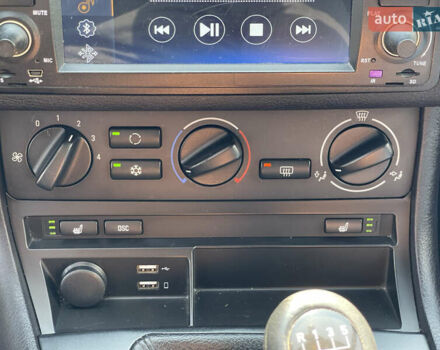 Серый БМВ 3 Серия, объемом двигателя 2 л и пробегом 213 тыс. км за 5500 $, фото 36 на Automoto.ua