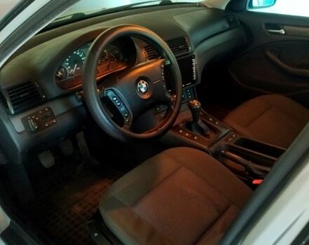 Серый БМВ 3 Серия, объемом двигателя 2 л и пробегом 217 тыс. км за 4500 $, фото 11 на Automoto.ua