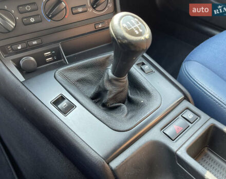 Серый БМВ 3 Серия, объемом двигателя 2 л и пробегом 213 тыс. км за 5500 $, фото 38 на Automoto.ua