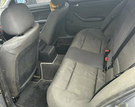 Серый БМВ 3 Серия, объемом двигателя 2 л и пробегом 390 тыс. км за 5300 $, фото 13 на Automoto.ua