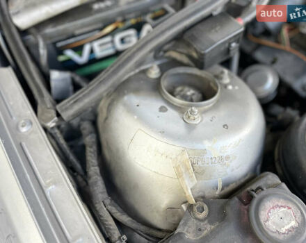 Сірий БМВ 3 Серія, об'ємом двигуна 1.8 л та пробігом 343 тис. км за 5000 $, фото 65 на Automoto.ua