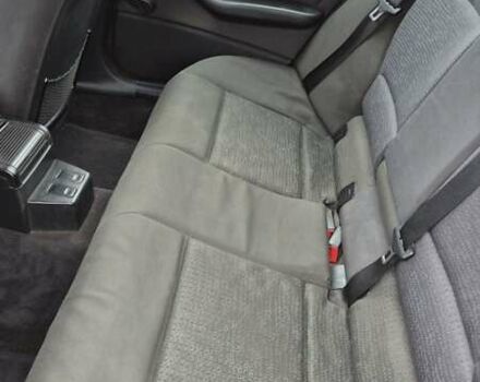 Серый БМВ 3 Серия, объемом двигателя 2 л и пробегом 370 тыс. км за 3900 $, фото 15 на Automoto.ua