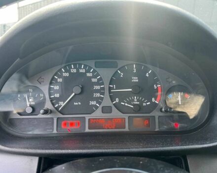 Серый БМВ 3 Серия, объемом двигателя 2 л и пробегом 344 тыс. км за 4330 $, фото 19 на Automoto.ua