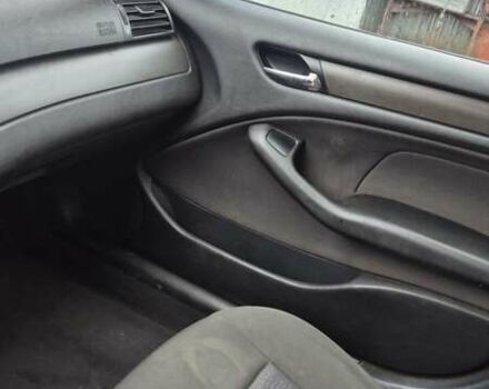Серый БМВ 3 Серия, объемом двигателя 2 л и пробегом 370 тыс. км за 3900 $, фото 11 на Automoto.ua