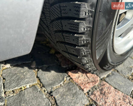 Сірий БМВ 3 Серія, об'ємом двигуна 2 л та пробігом 380 тис. км за 4300 $, фото 17 на Automoto.ua