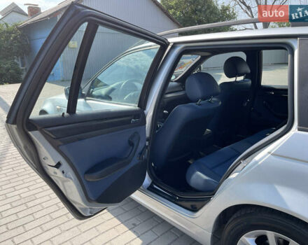 Серый БМВ 3 Серия, объемом двигателя 2 л и пробегом 213 тыс. км за 5500 $, фото 16 на Automoto.ua