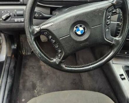 Серый БМВ 3 Серия, объемом двигателя 2 л и пробегом 370 тыс. км за 3900 $, фото 8 на Automoto.ua