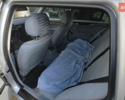 Сірий БМВ 3 Серія, об'ємом двигуна 2 л та пробігом 382 тис. км за 6800 $, фото 2 на Automoto.ua