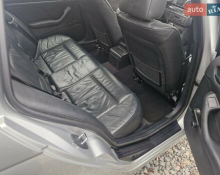 Серый БМВ 3 Серия, объемом двигателя 2 л и пробегом 286 тыс. км за 4800 $, фото 17 на Automoto.ua