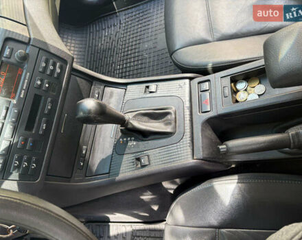 Серый БМВ 3 Серия, объемом двигателя 2 л и пробегом 330 тыс. км за 5300 $, фото 8 на Automoto.ua