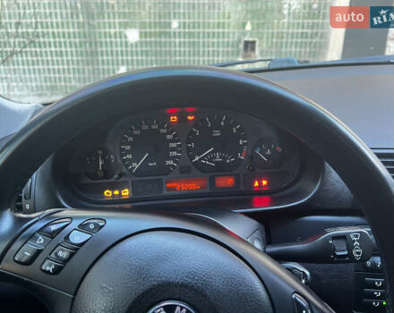 Серый БМВ 3 Серия, объемом двигателя 2 л и пробегом 351 тыс. км за 6200 $, фото 1 на Automoto.ua