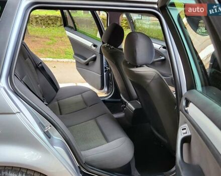 Серый БМВ 3 Серия, объемом двигателя 1.8 л и пробегом 211 тыс. км за 5500 $, фото 21 на Automoto.ua