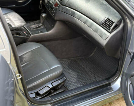 Серый БМВ 3 Серия, объемом двигателя 2 л и пробегом 330 тыс. км за 5300 $, фото 2 на Automoto.ua