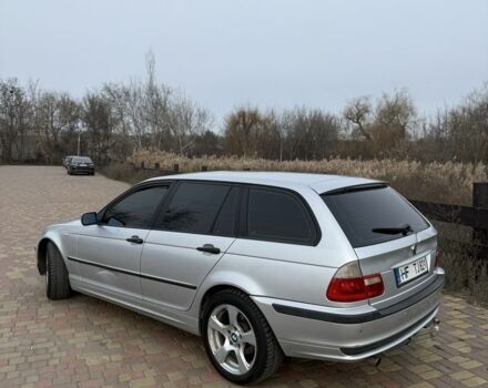 Серый БМВ 3 Серия, объемом двигателя 2 л и пробегом 256 тыс. км за 2500 $, фото 5 на Automoto.ua