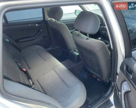 Серый БМВ 3 Серия, объемом двигателя 2 л и пробегом 257 тыс. км за 5100 $, фото 19 на Automoto.ua