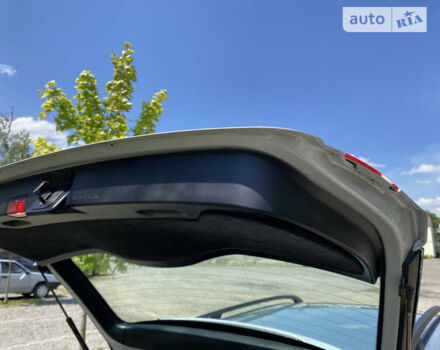 Серый БМВ 3 Серия, объемом двигателя 2 л и пробегом 246 тыс. км за 5800 $, фото 58 на Automoto.ua