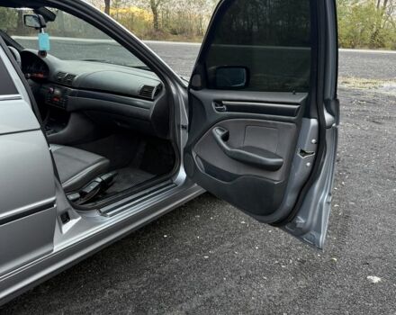 Серый БМВ 3 Серия, объемом двигателя 2 л и пробегом 390 тыс. км за 4700 $, фото 18 на Automoto.ua