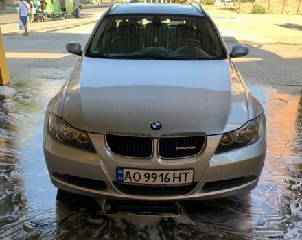 Серый БМВ 3 Серия, объемом двигателя 2 л и пробегом 200 тыс. км за 10000 $, фото 1 на Automoto.ua