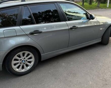 Серый БМВ 3 Серия, объемом двигателя 2 л и пробегом 263 тыс. км за 6500 $, фото 22 на Automoto.ua