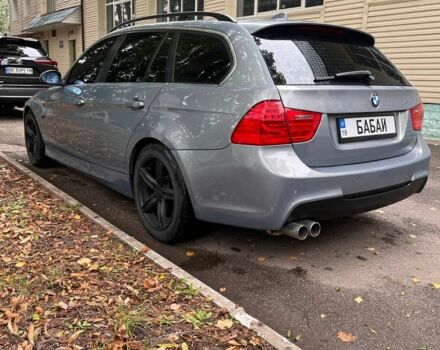 Серый БМВ 3 Серия, объемом двигателя 3 л и пробегом 320 тыс. км за 8750 $, фото 2 на Automoto.ua