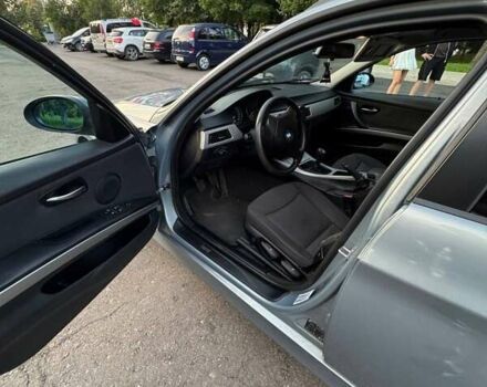Серый БМВ 3 Серия, объемом двигателя 2 л и пробегом 263 тыс. км за 6500 $, фото 26 на Automoto.ua
