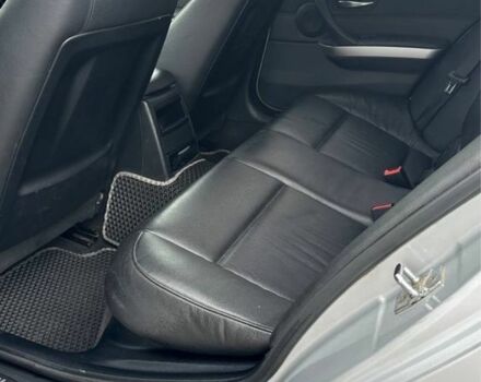 Серый БМВ 3 Серия, объемом двигателя 2 л и пробегом 288 тыс. км за 6450 $, фото 9 на Automoto.ua