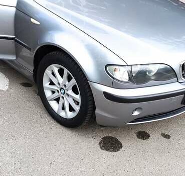 Серый БМВ 3 Серия, объемом двигателя 2 л и пробегом 205 тыс. км за 5700 $, фото 3 на Automoto.ua