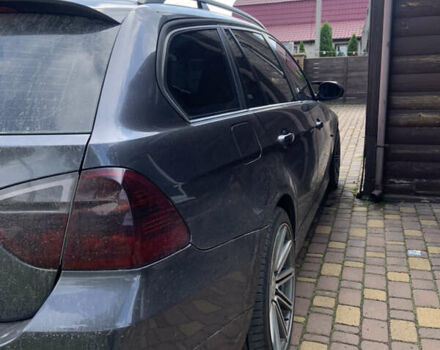 Серый БМВ 3 Серия, объемом двигателя 2 л и пробегом 306 тыс. км за 8300 $, фото 2 на Automoto.ua