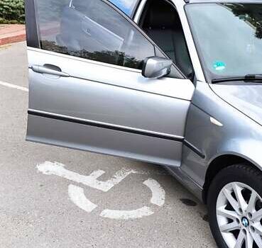 Серый БМВ 3 Серия, объемом двигателя 2 л и пробегом 205 тыс. км за 5700 $, фото 4 на Automoto.ua