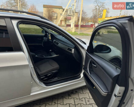 Серый БМВ 3 Серия, объемом двигателя 2 л и пробегом 266 тыс. км за 7100 $, фото 38 на Automoto.ua