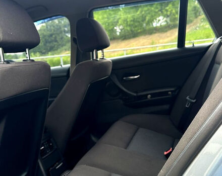 Серый БМВ 3 Серия, объемом двигателя 2 л и пробегом 230 тыс. км за 6499 $, фото 9 на Automoto.ua